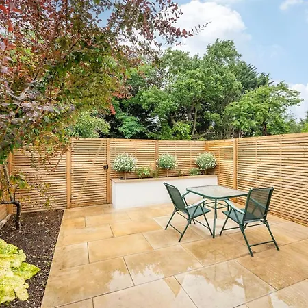Oak Tree Lodge London Exterior photo